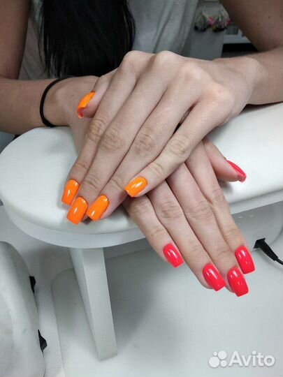 Маникюр и педикюр