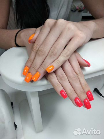 Маникюр и педикюр