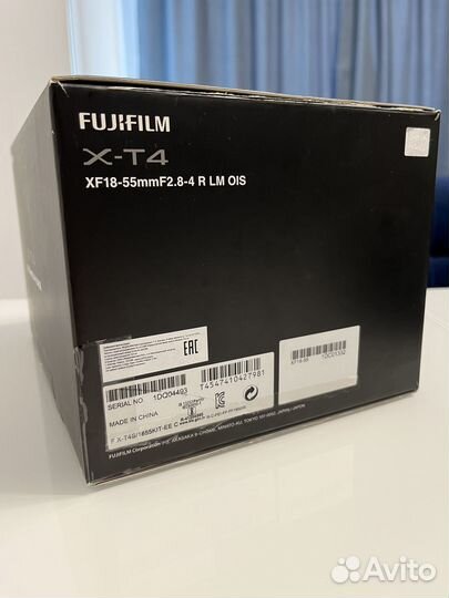 Зеркальный фотоаппарат Fujifilm XT-4