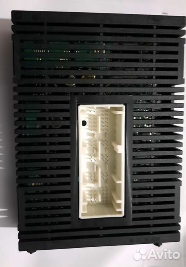 Бмв Х3 в кузове Е83 модуль освещения