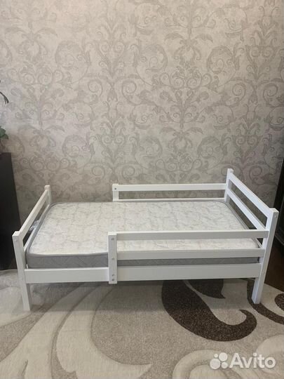 Детская кровать от 3 лет с матрасом