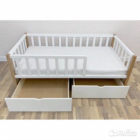 Детская кровать Basic массив