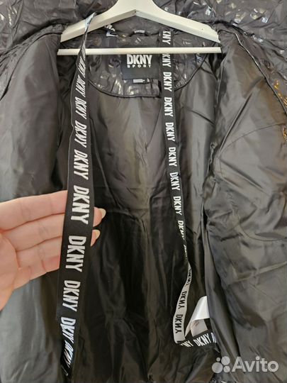 Куртка женская. L и XL dkny