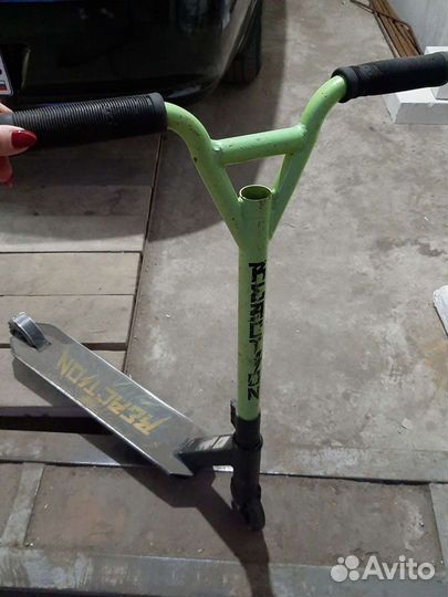 Трюковой самокат