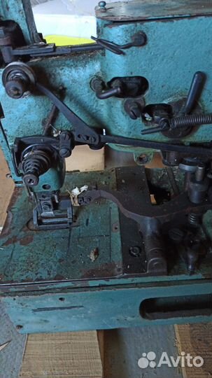 Петельная швейная машина бу