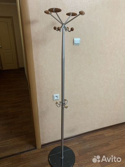 Вешалка напольная