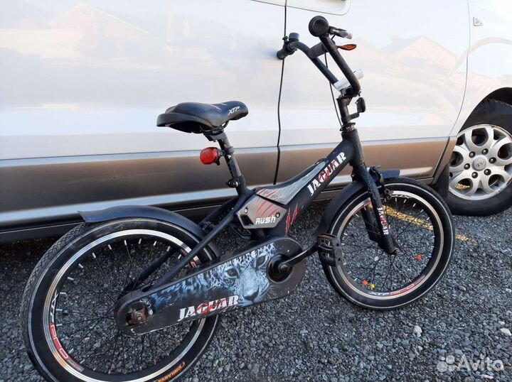 Велосипед Jaguar на 6-7 лет