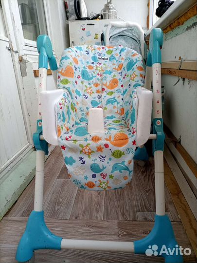 Детский стульчик для кормления