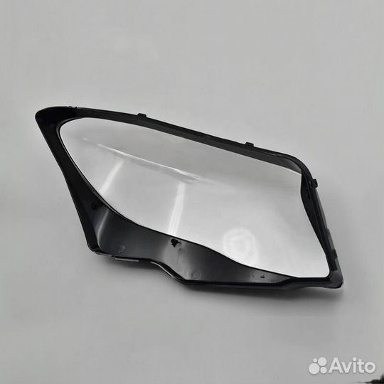 Стекло фары Mercedes GLA X156 2017-2020 с логотипо