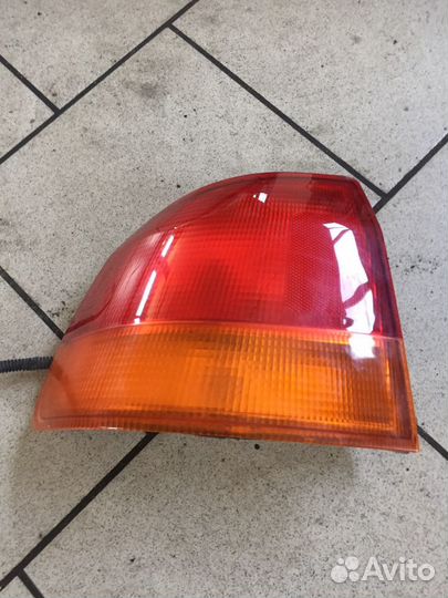 Задний фонарь