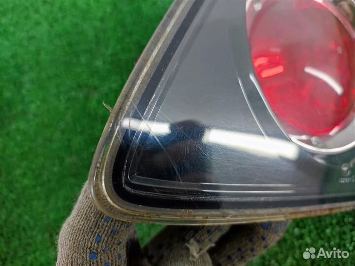 Фонарь задний внутренний правый Mazda 3 (BK) 2005