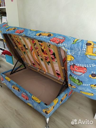Детский диван