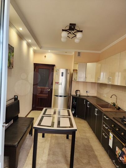 2-к. квартира, 72,4 м², 5/10 эт.