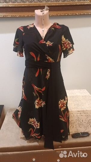 Платье женское 44 46
