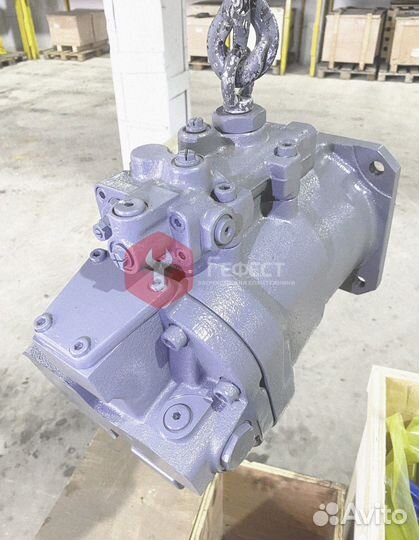 Основной насос Hitachi ZX350LCK-3 9260886