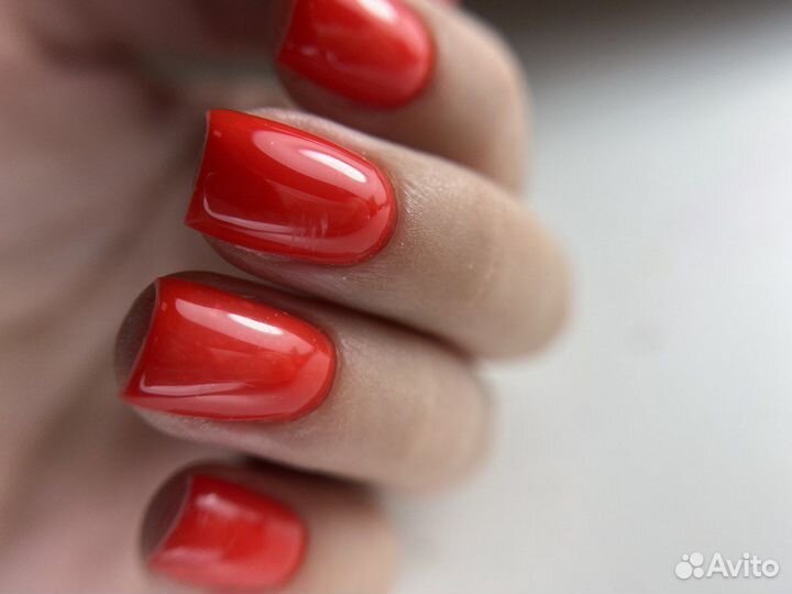 Маникюр и педикюр