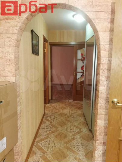 3-к. квартира, 93 м², 4/10 эт.