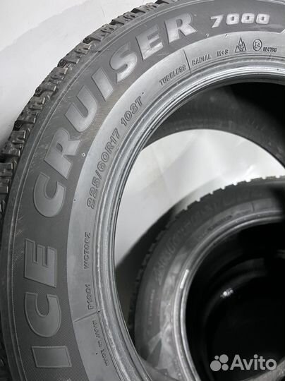 Bridgestone Ice Cruiser 7000 225/60 R17