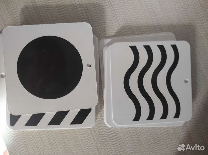 Черно-белые карточки для новорожденных