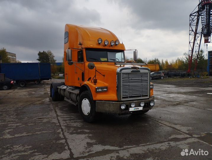 Freightliner FLD, 2004