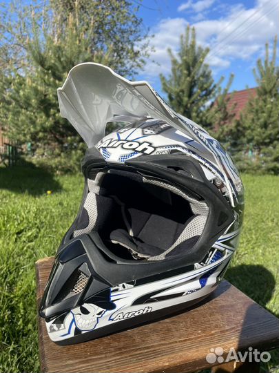 Шлем кроссовый airoh