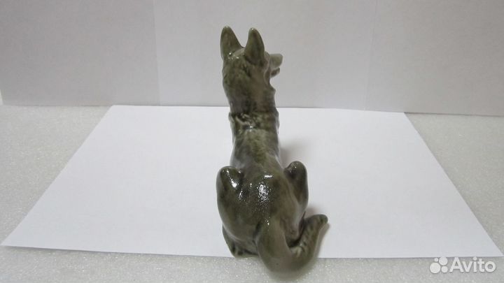 Статуэтка собака Немецкая овчарка Фарфор лфз СССР