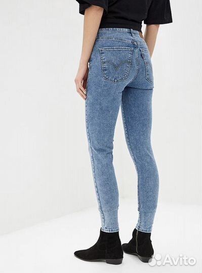 Джинсы levis