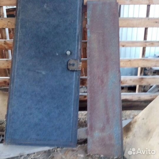 Металлическая дверь бу