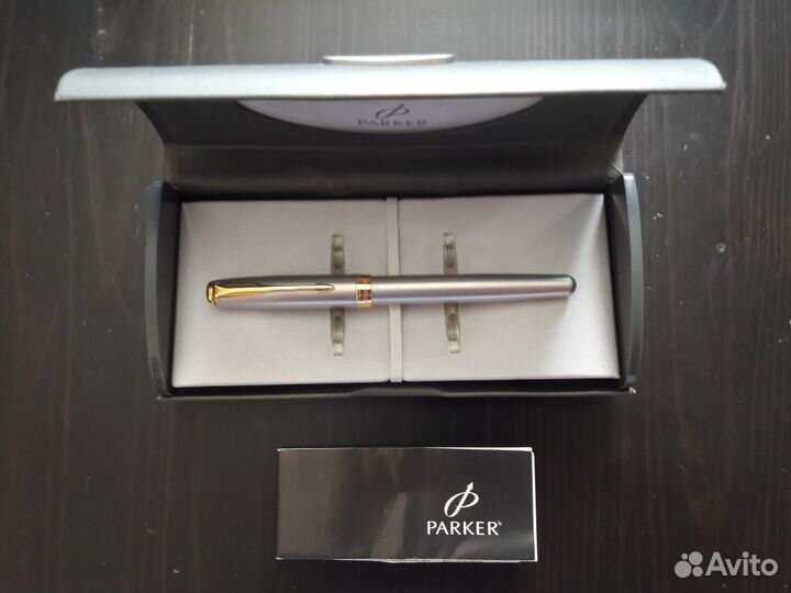 Перьевая ручка parker