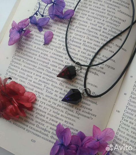 Кулоны кристаллики ручной работы