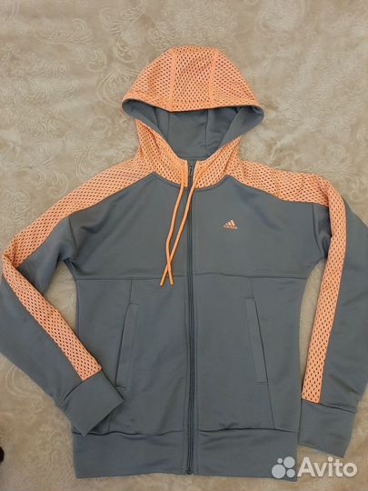 Спортивная одежда adidas женская