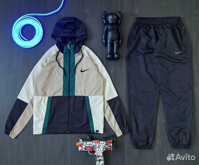 Спортивный костюм мужской Nike