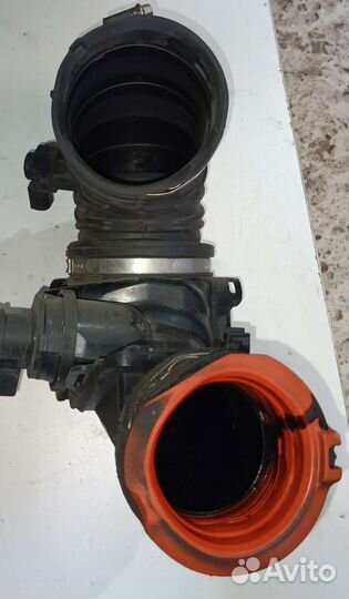 Трубопровод чистого воздуха Mercedes W205 OM651