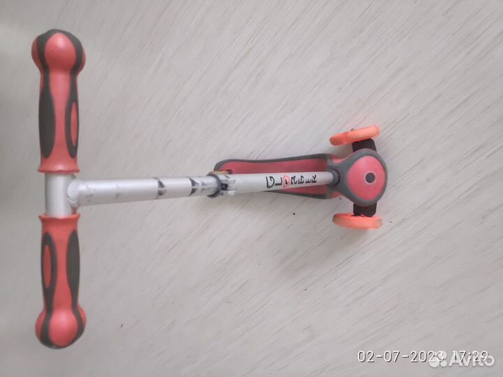 Самокат детский трехколесный globber