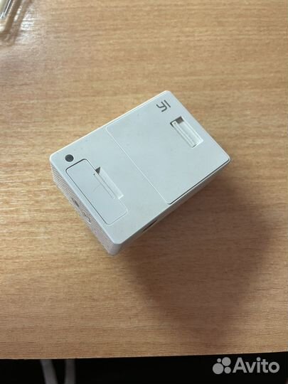 Экшн камера xiaomi yi