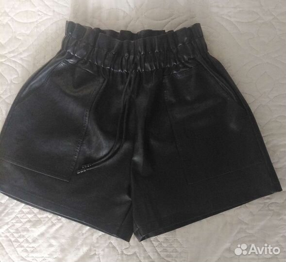 Шорты женские