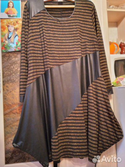 Чёрное платье С рюликсом