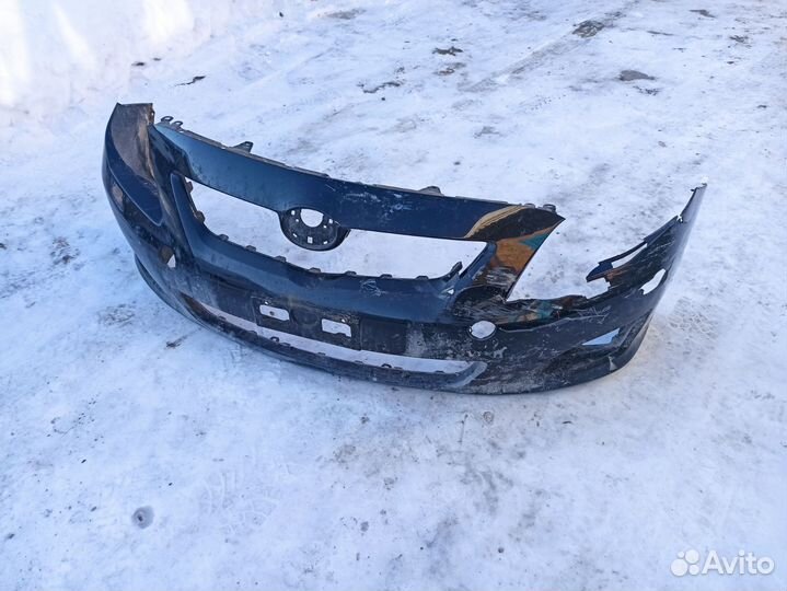 Передний бампер Тойота Королла