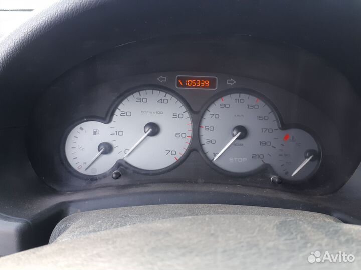 Citroen Berlingo 1.4 МТ, 2011, битый, 105 000 км