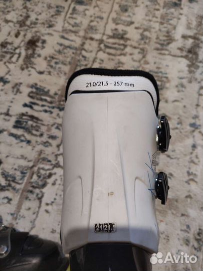 Горнолыжные ботинки детские