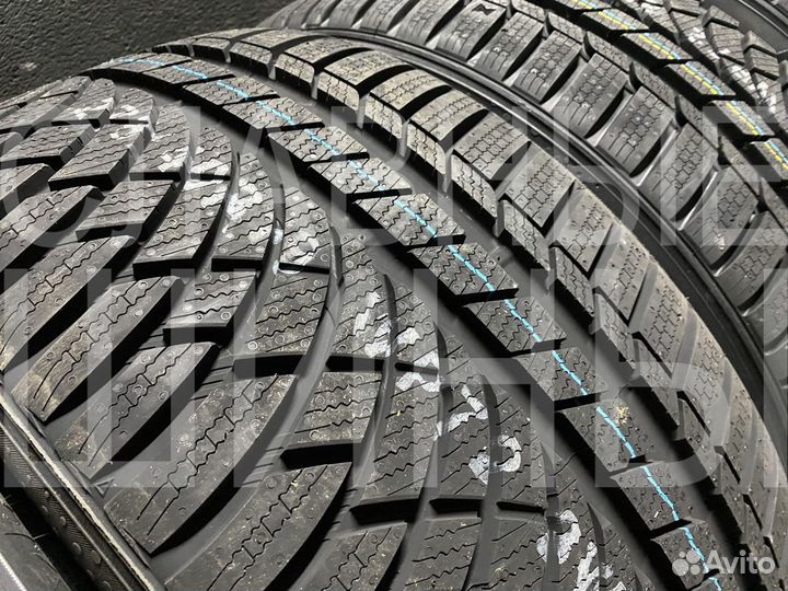 Kumho WinterCraft WP72 265/40 R20 104W