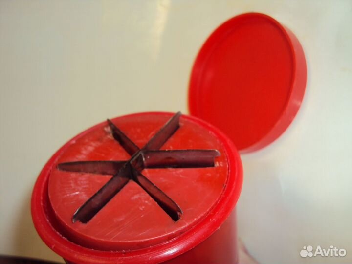 Измельчитель чеснока, лука