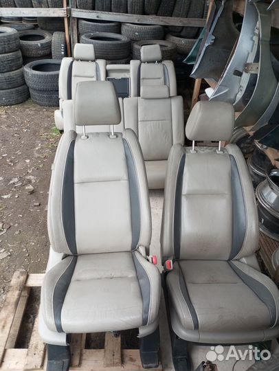 Сидения для микроавтобусов и минивэнов