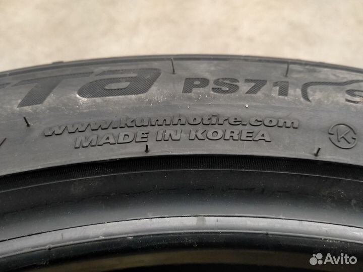 Kumho Ecsta PS71 275/40 R20 106Y