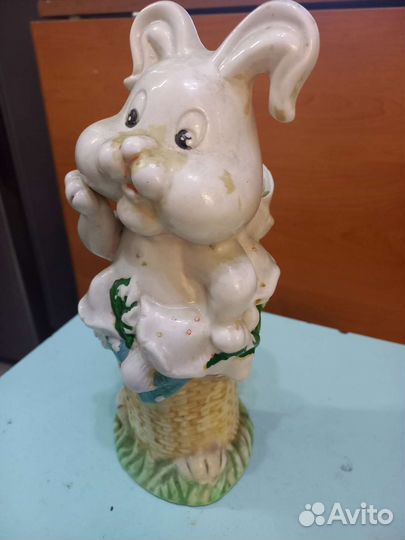 Фарфоровый заяц