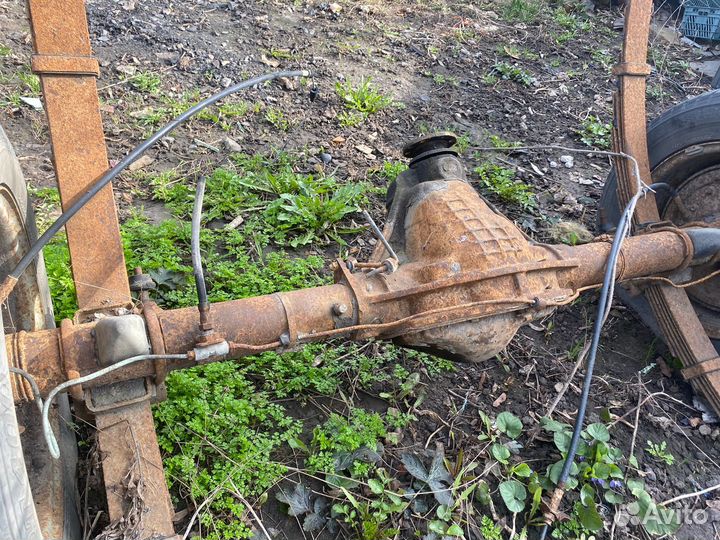 Задний мост газ 31105