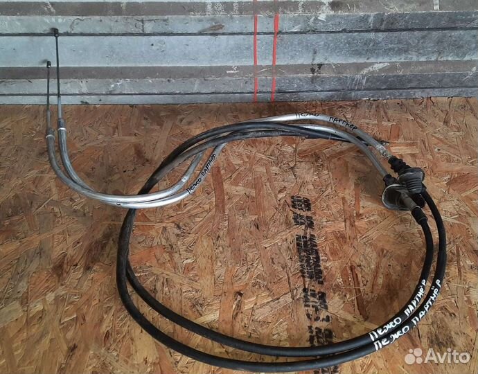 Трос стояночного тормоза Peugeot Partner Tepee B9