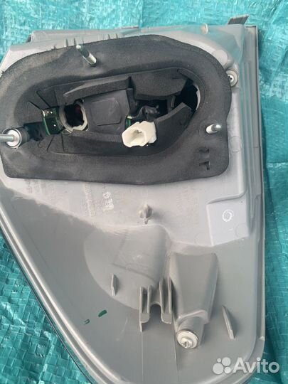 Задний фонарь для Lexus RX 350