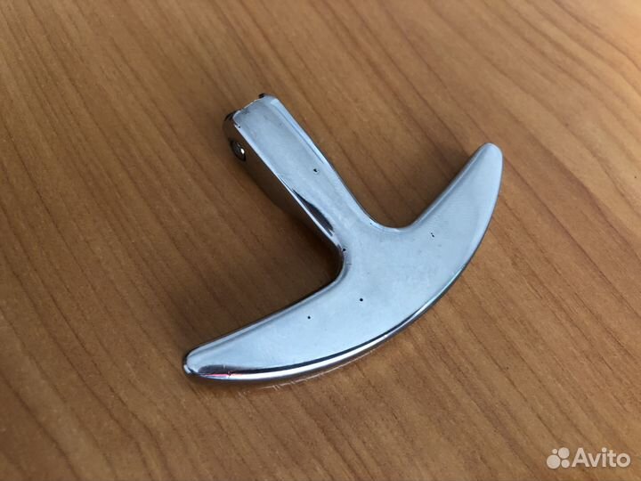 Молдинг передний Мерседес W 115/114