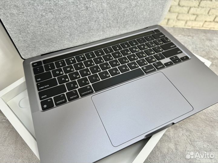 MacBook Pro 13 M2 512 Space Gray Новый